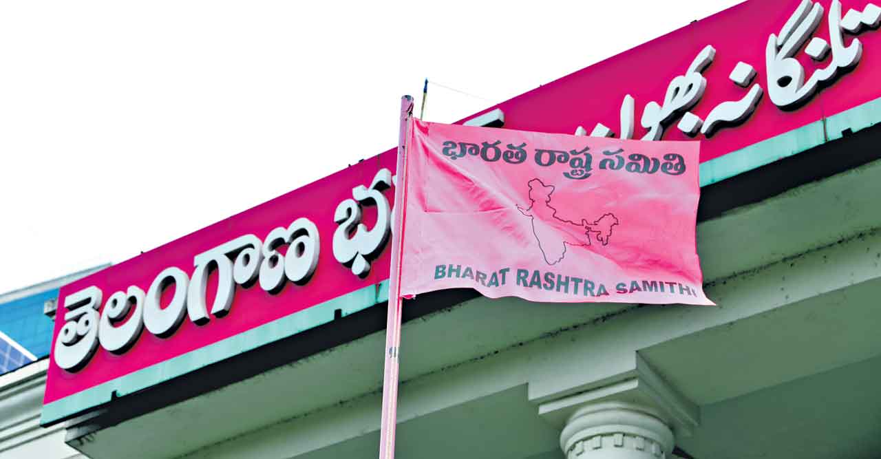 అక్కడ అమ్మకం.. ఇక్కడ నమ్మకం