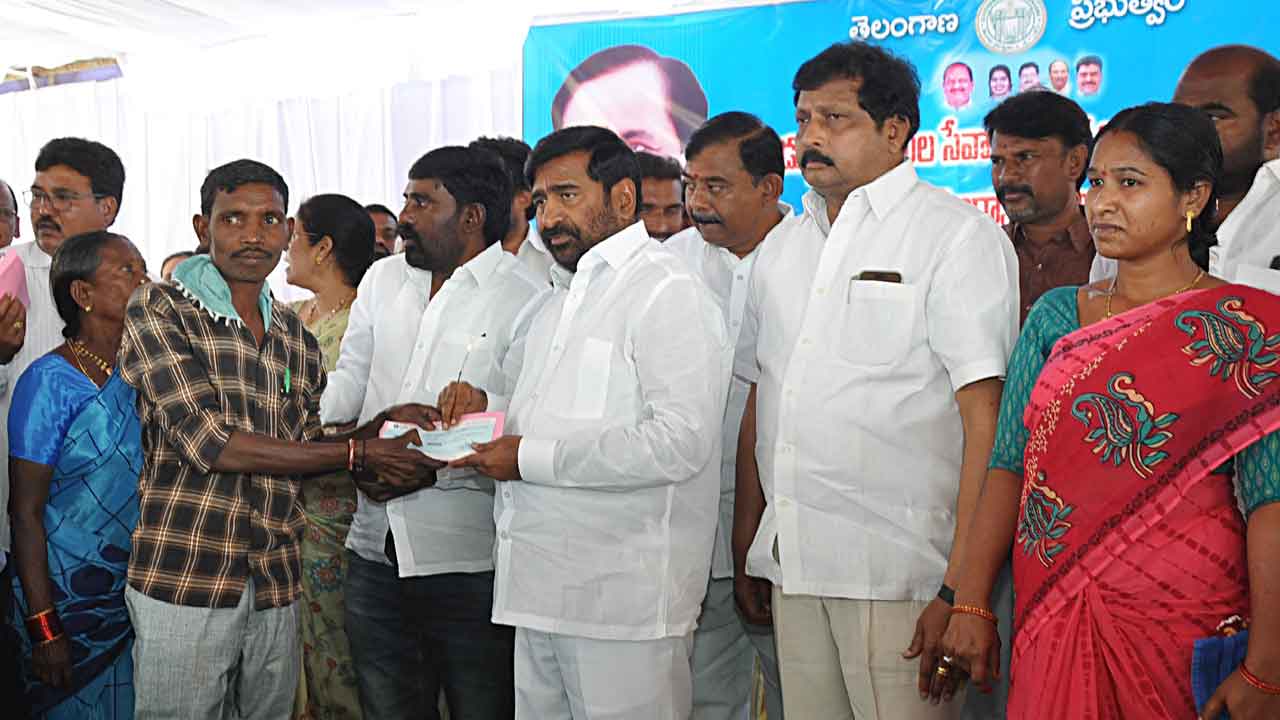 రాష్ట్రంలో నిత్య పండుగలా అభివృద్ధి