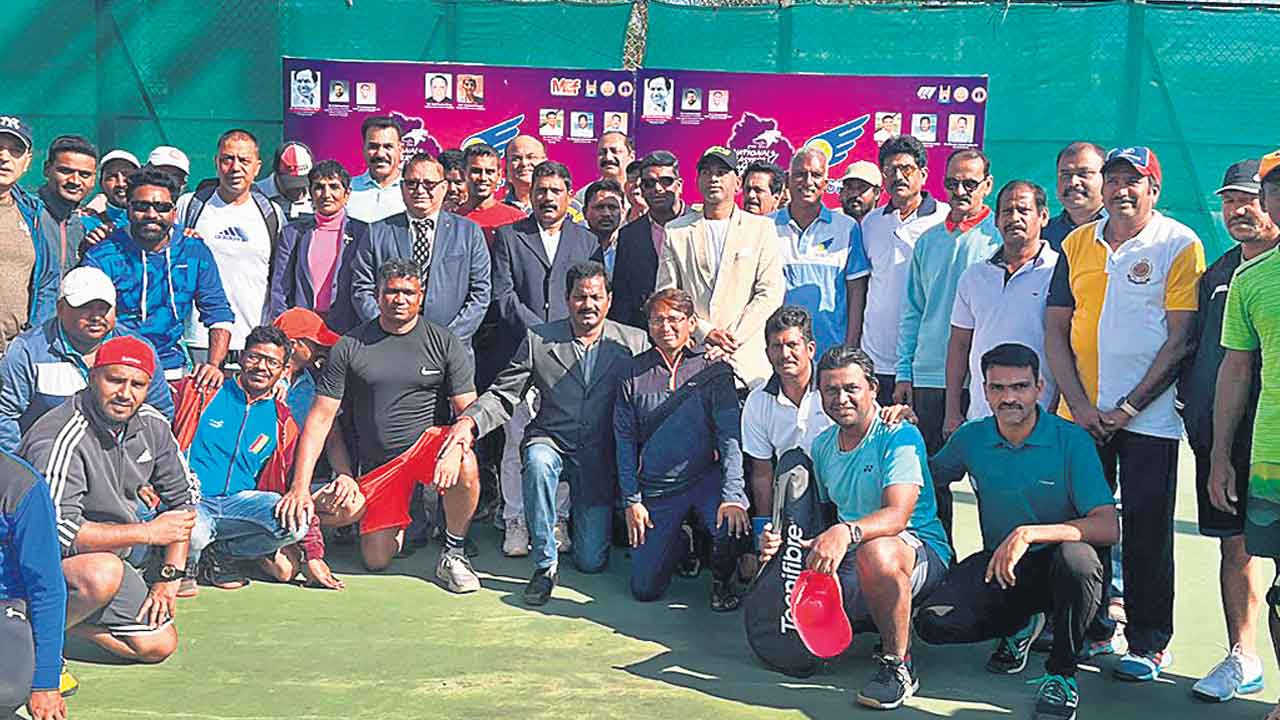 హైదరాబాద్‌ టెన్నిస్‌ టోర్నీ షురూ