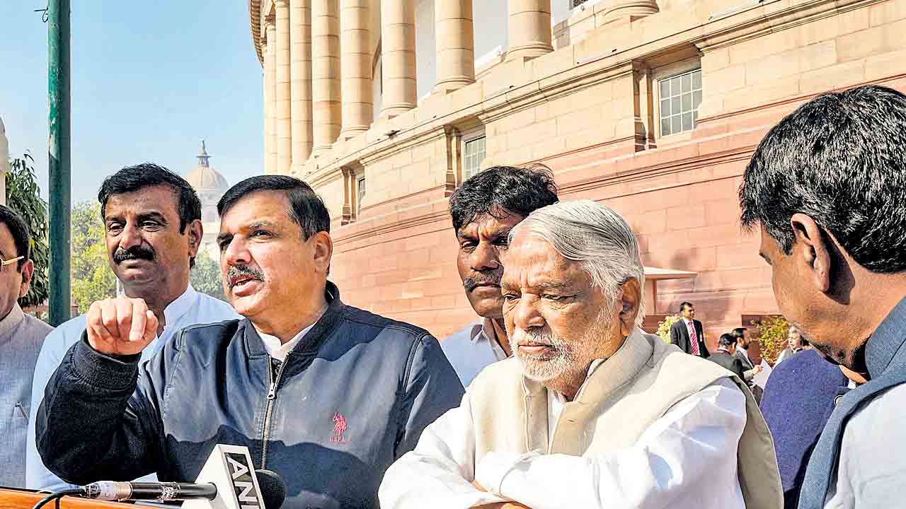 అదానీపై చర్చించాల్సిందే పార్లమెంట్‌లో బీఆర్‌ఎస్‌ డిమాండ్‌