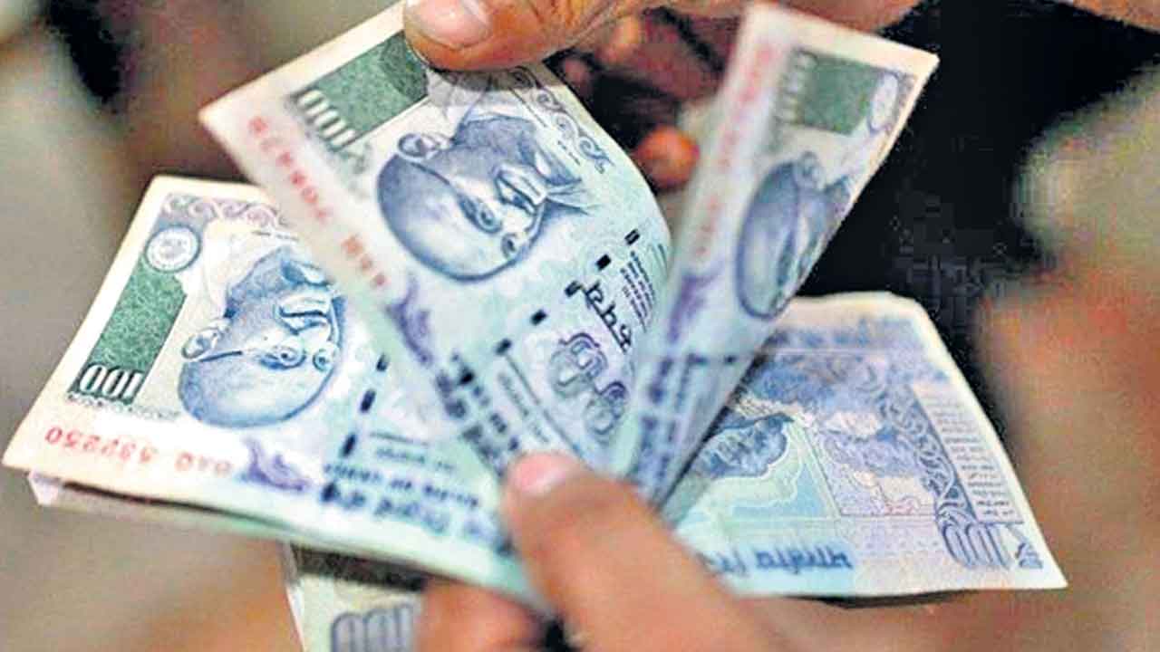 కేంద్రం కక్ష.. రాష్ర్టాలపై ఆర్థిక వివక్ష!