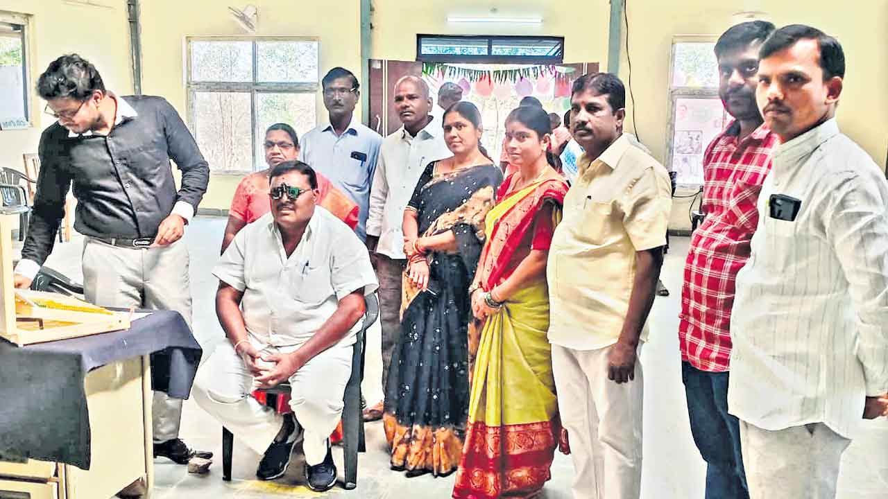 15వ రోజు జోరుగా కంటి పరీక్షలు