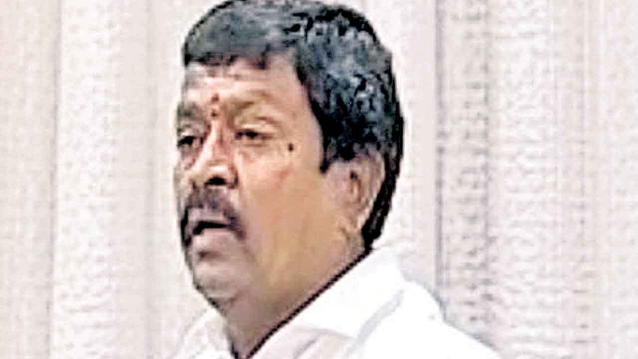 జాతీయ రహదారులపై లేన్‌ డ్రైవింగ్‌ అమలు ఏదీ ?