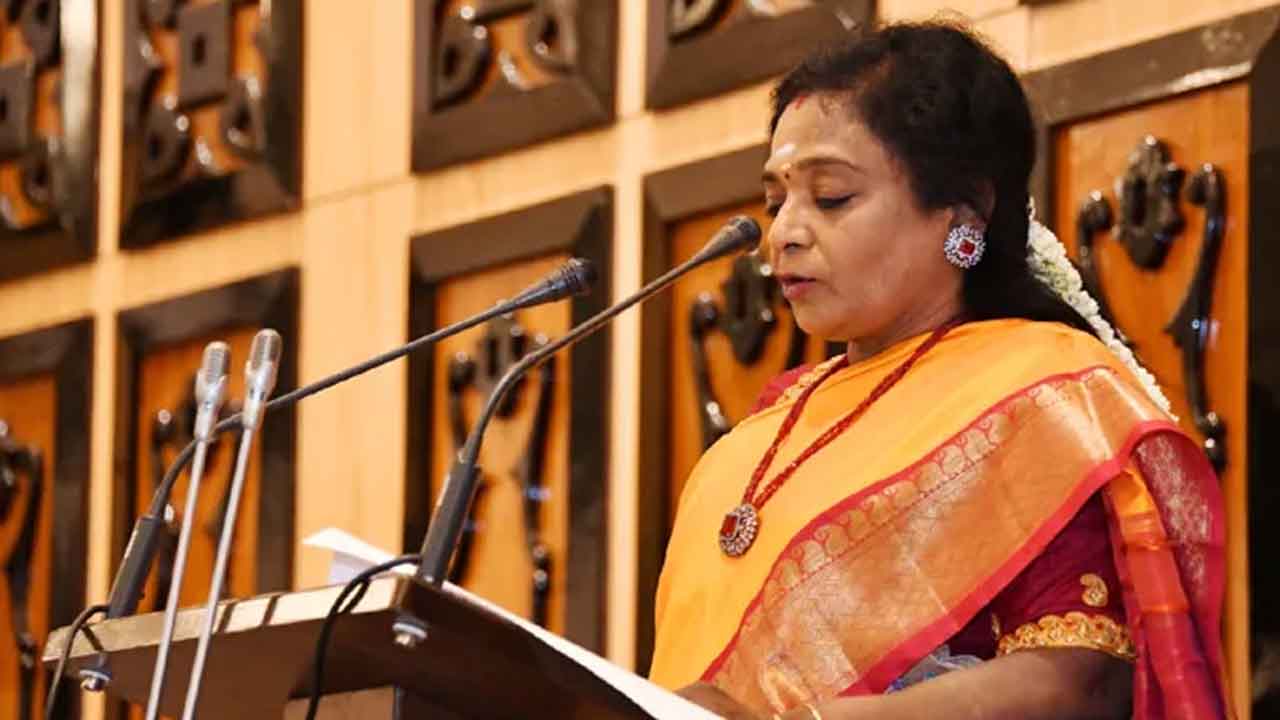 గవర్నర్‌ ప్రసంగంపై హర్షాతిరేకాలు