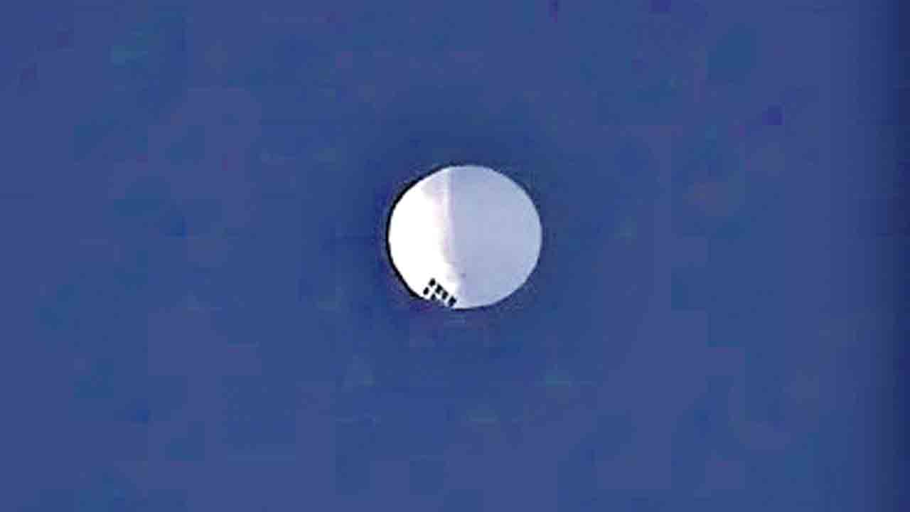 అమెరికా గగనతలంలో చైనా బెలూన్‌ గూఢచర్యం!