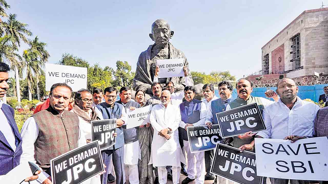 జేపీసీపై జంకెందుకు.. అదానీ వ్యవహరంపై కేంద్రాన్ని నిలదీసిన బీఆర్‌ఎస్‌