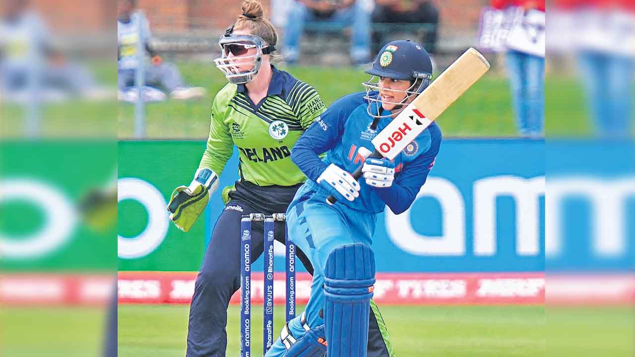 సెమీస్‌లో భారత్‌.. ఐర్లాండ్‌పై టీమ్‌ఇండియా విజయం