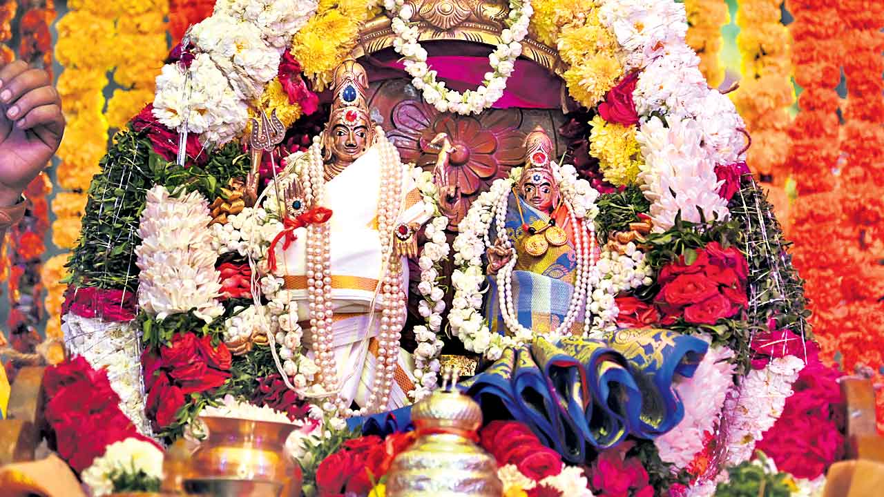 అభిషేక ప్రియా..భోళా శంకరా..