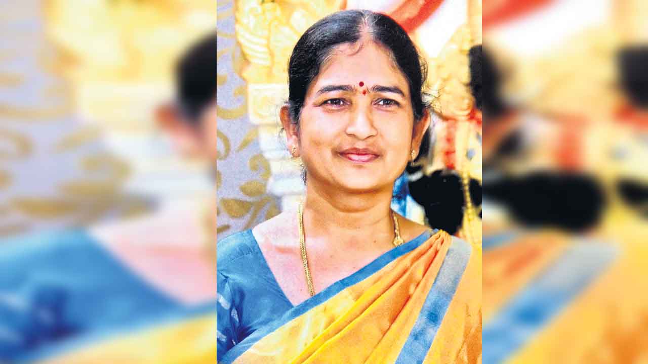 ప్రముఖ గజల్‌ రచయిత్రి ఇందిరా భైరి కన్నుమూత