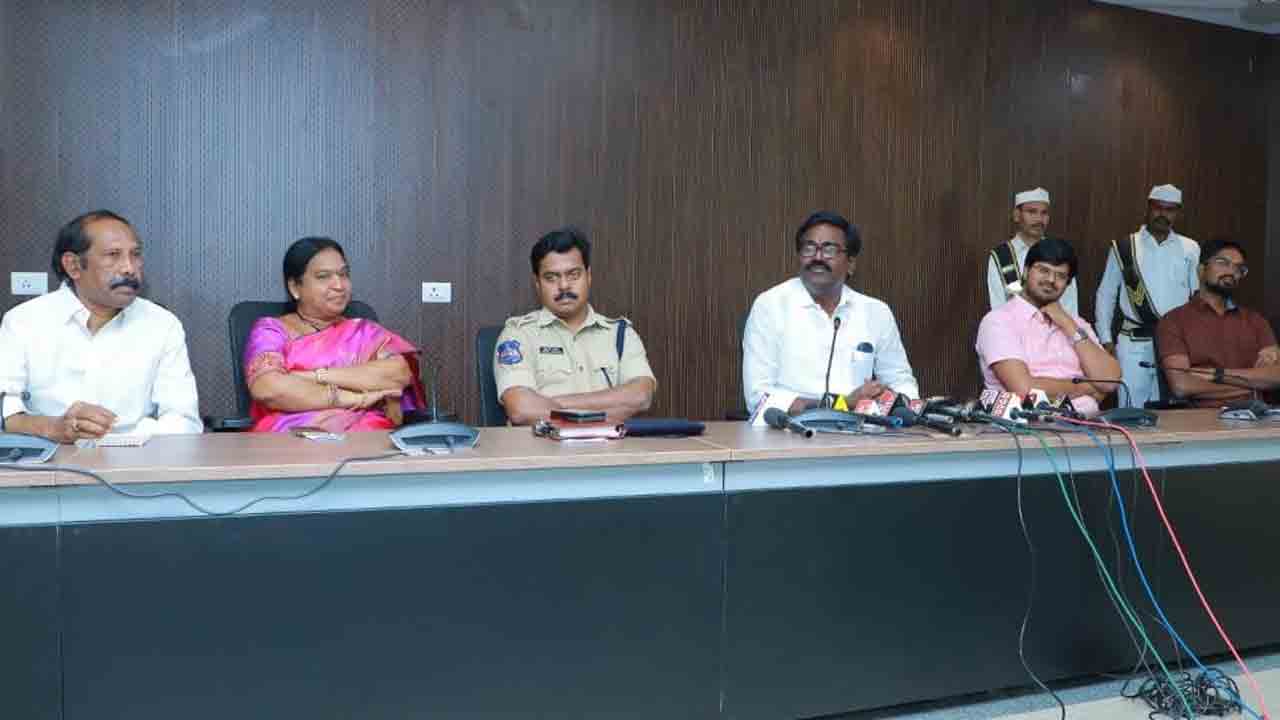 జర్నలిస్టుల ఇళ్ల స్థలాల ఏర్పాట్లు పూర్తి