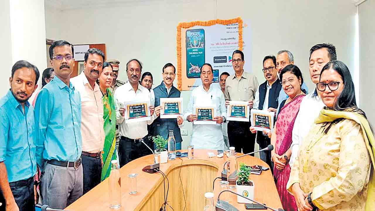 ఆన్‌లైన్‌లో నెహ్రూ జూ పారు సేవలు