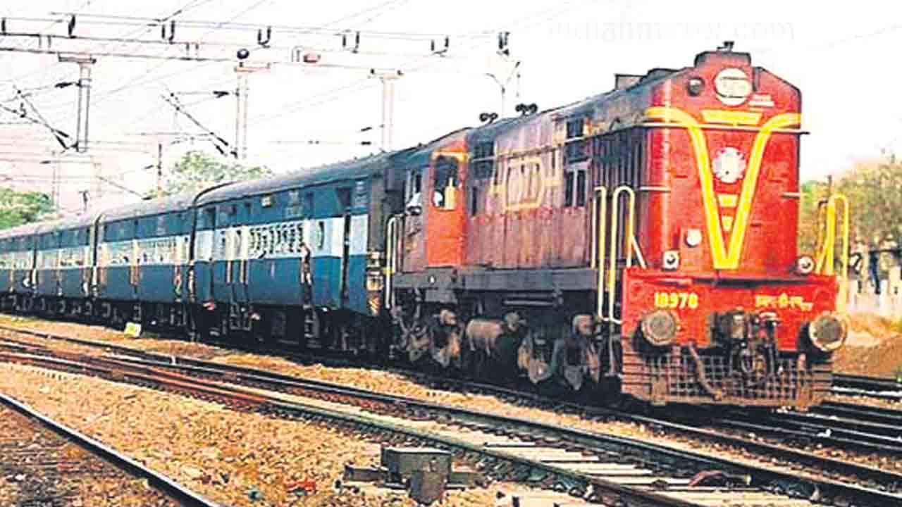రైల్వే నిధుల్లో మళ్లీ అన్యాయం.. బడ్జెట్‌లో రాష్ర్టానికి కంటితుడుపుగా కేటాయింపులు