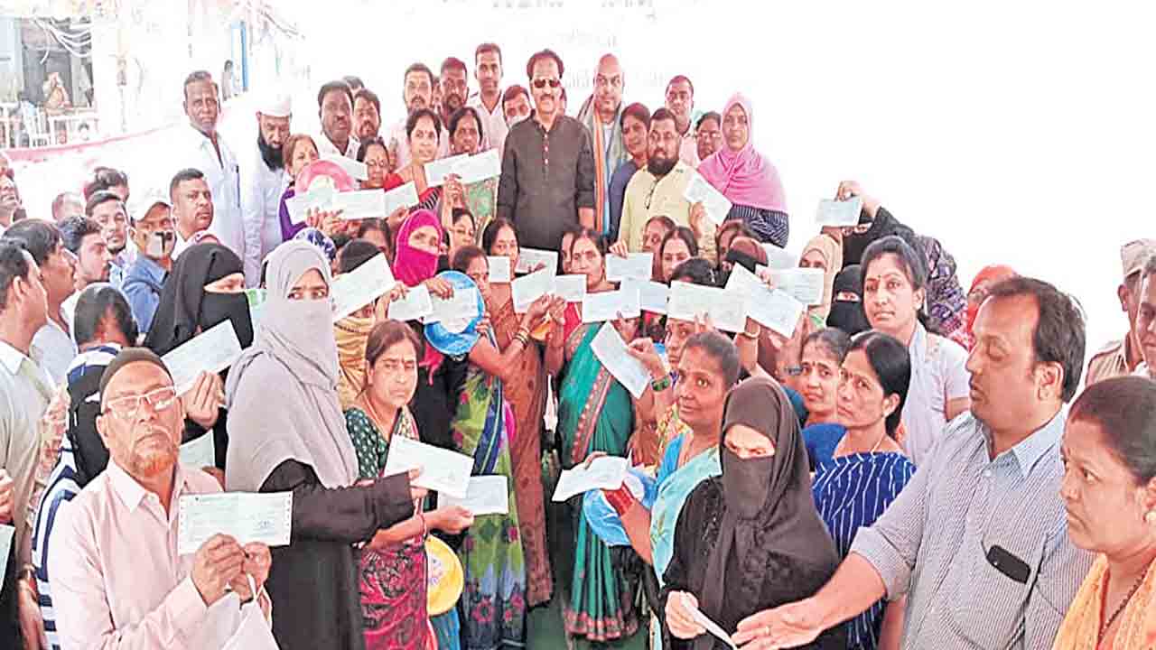 సంక్షేమం, అభివృద్ధే సీఎం లక్ష్యం