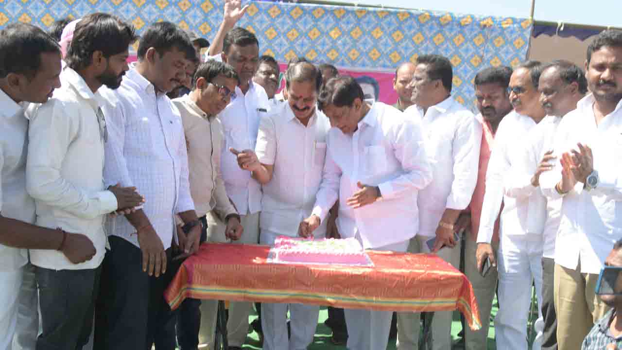 వరంగల్‌లో క్రికెట్‌ స్టేడియం