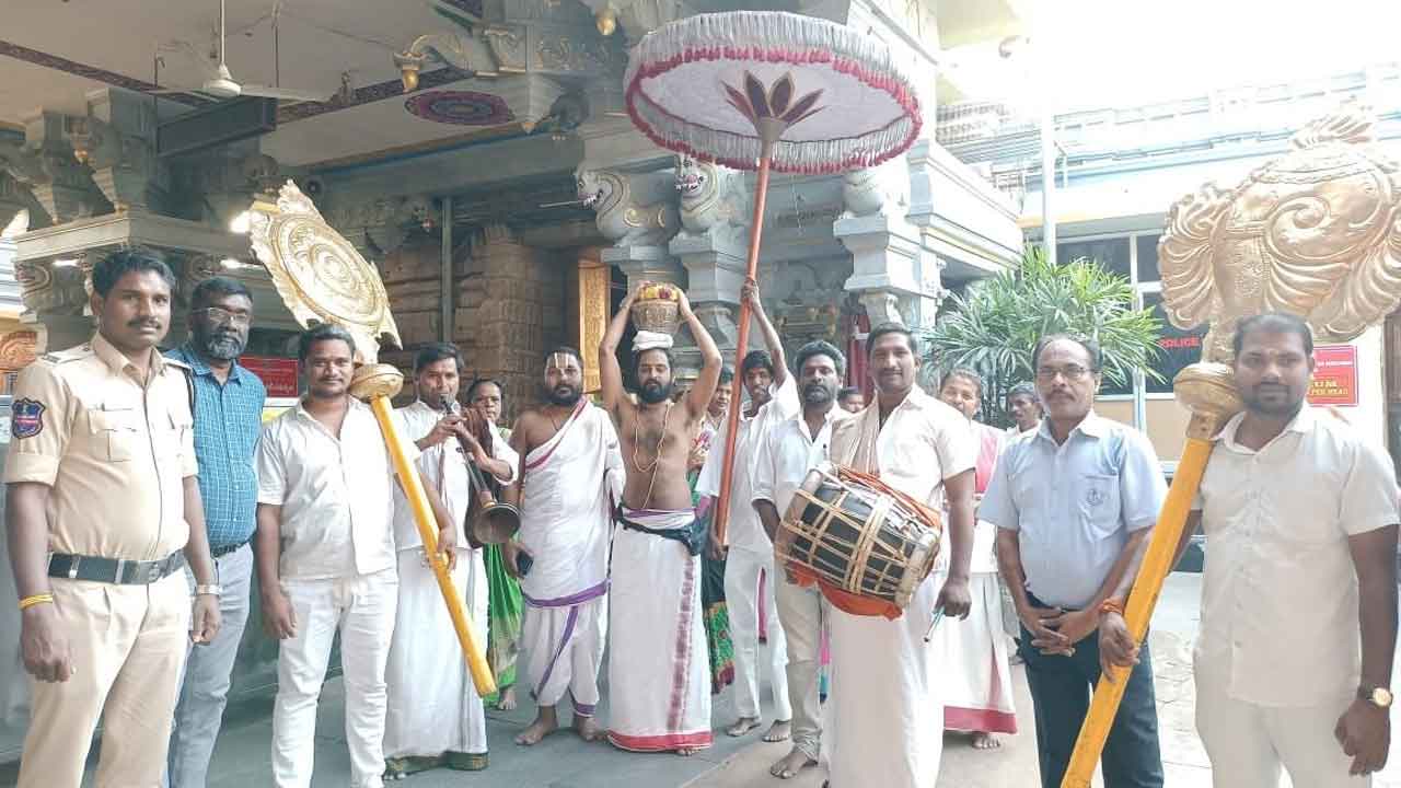 సహస్ర కలశాభిషేకానికి అంకురార్పణ