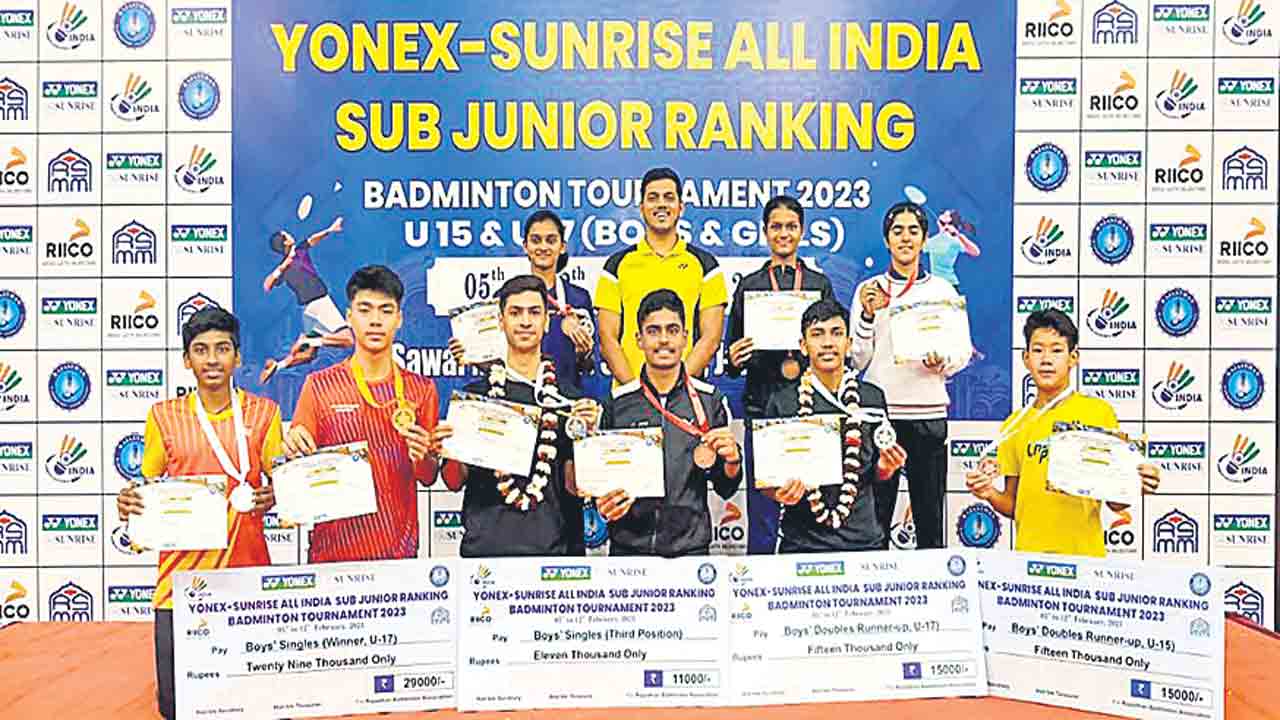 లాల్‌తజువాలాకు టైటిల్‌