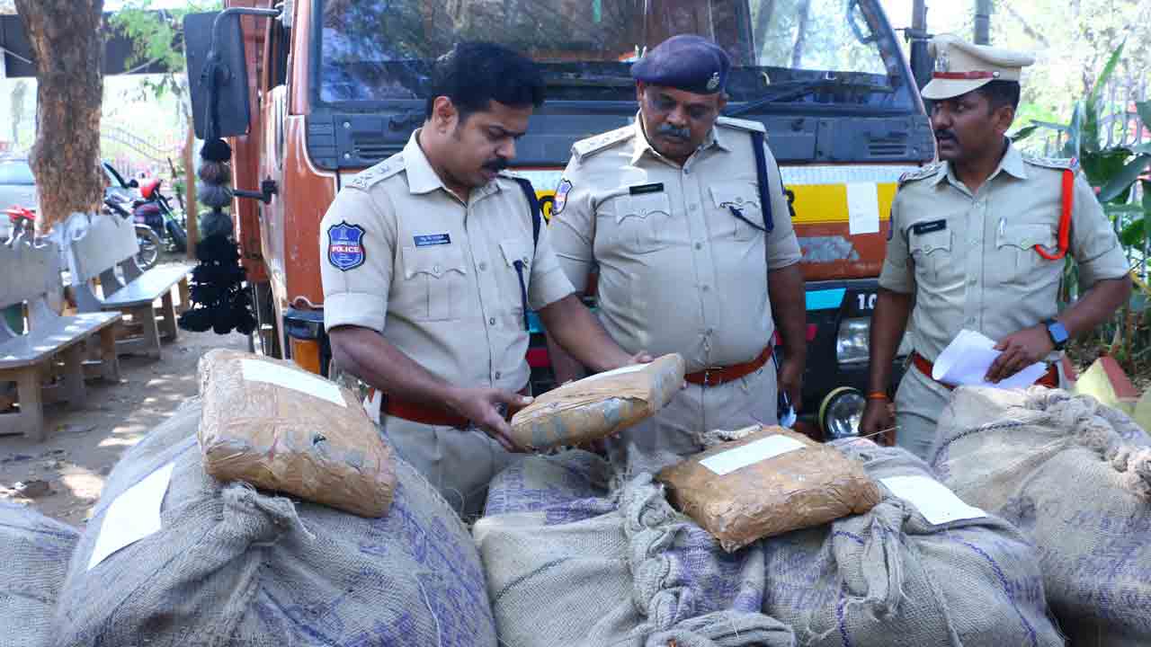 భారీగా గంజాయి పట్టివేత