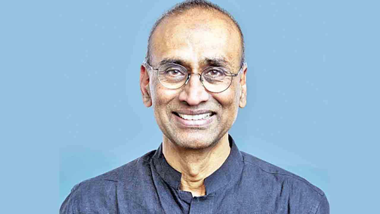 సైన్స్‌లో రాజకీయ జోక్యం వద్దు: నోబెల్‌ గ్రహీత వెంకట్రామన్‌ రామకృష్ణన్‌