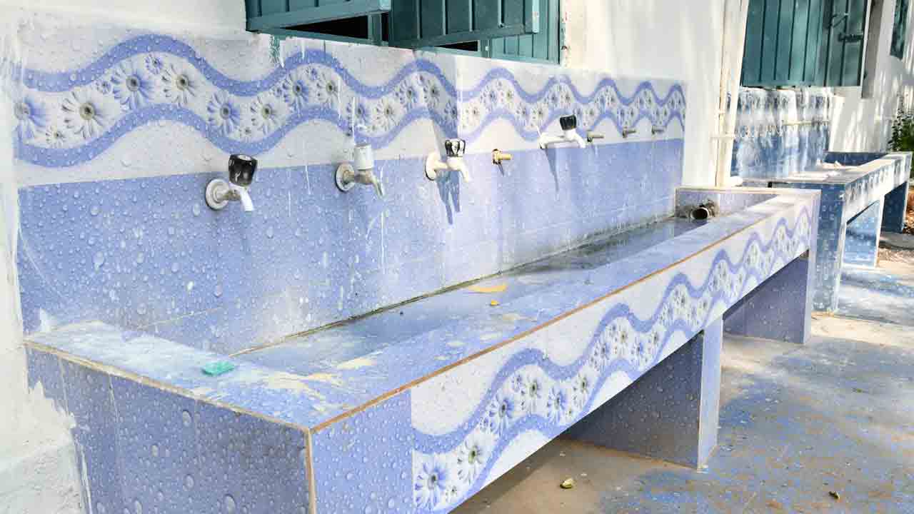 సరికొత్తగా సర్కారు బడి