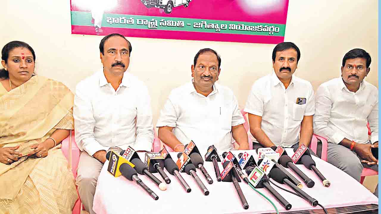 కొండగట్టు అభివృద్ధికి కేంద్రం నుంచి నిధులు తెస్తావా.. బండి సంజయ్‌కు మంత్రి కొప్పుల సవాల్‌