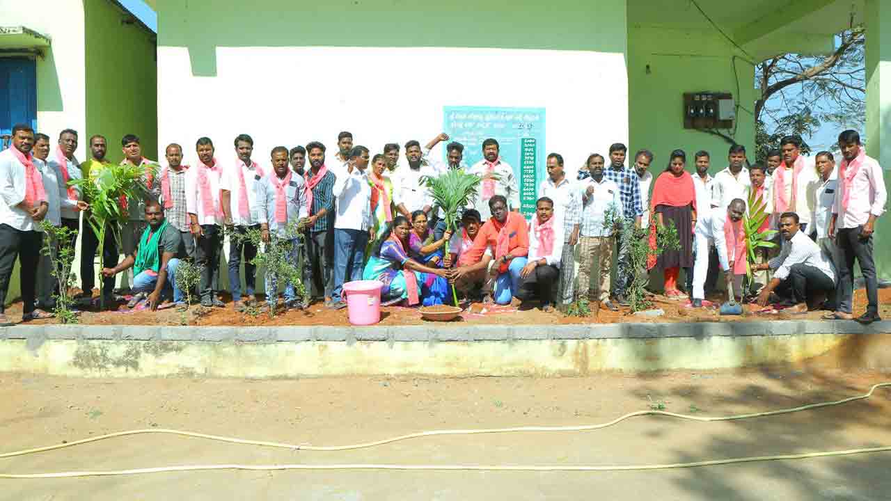 తెలంగాణ అభివృద్ధి ప్రదాత కేసీఆర్‌