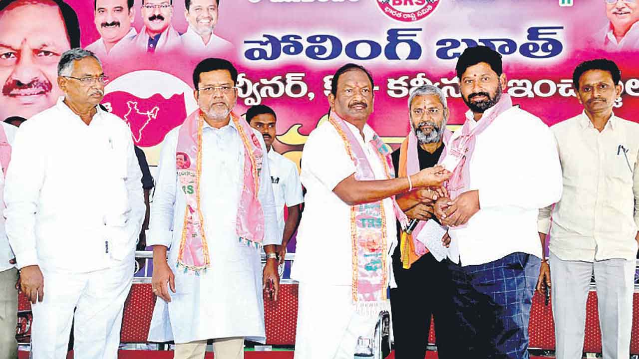 ప్రతి కార్యకర్తా సైనికుడిలా పనిచేయాలి