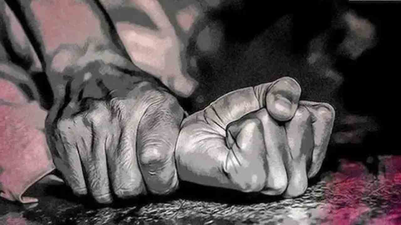 నమ్మించి.. నయవంచన