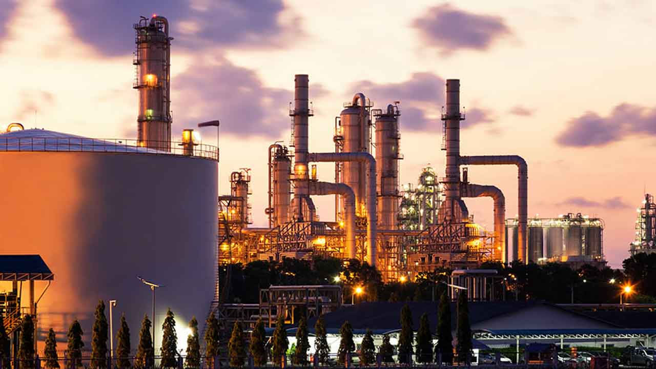 తయారీ రంగంలో నిస్తేజం.. పడకేసిన దేశీయ పారిశ్రామిక రంగం