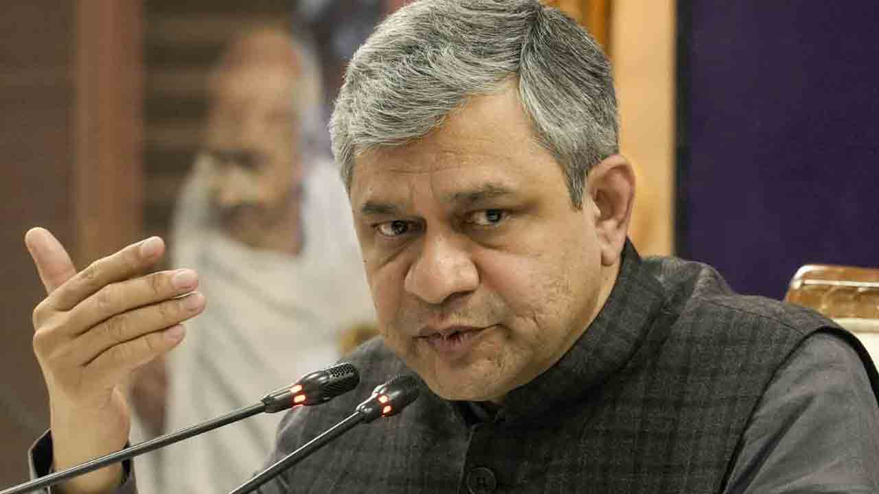 IRCTC | నిమిషానికి 2.25 ల‌క్ష‌ల టికెట్ల జారీ.. ఐఆర్సీటీసీ అప్‌గ్రేడ్ చేస్తామ‌న్న రైల్వే మంత్రి