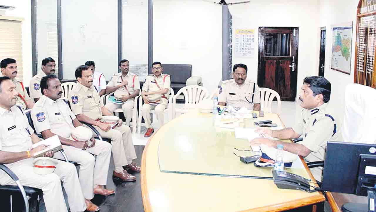 శిక్షల శాతం పెరిగితేనే నేరాలు తగ్గుముఖం