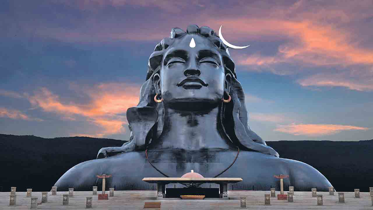 ఈశా యోగ కేంద్రంలో అణువణువూ శివతత్వం