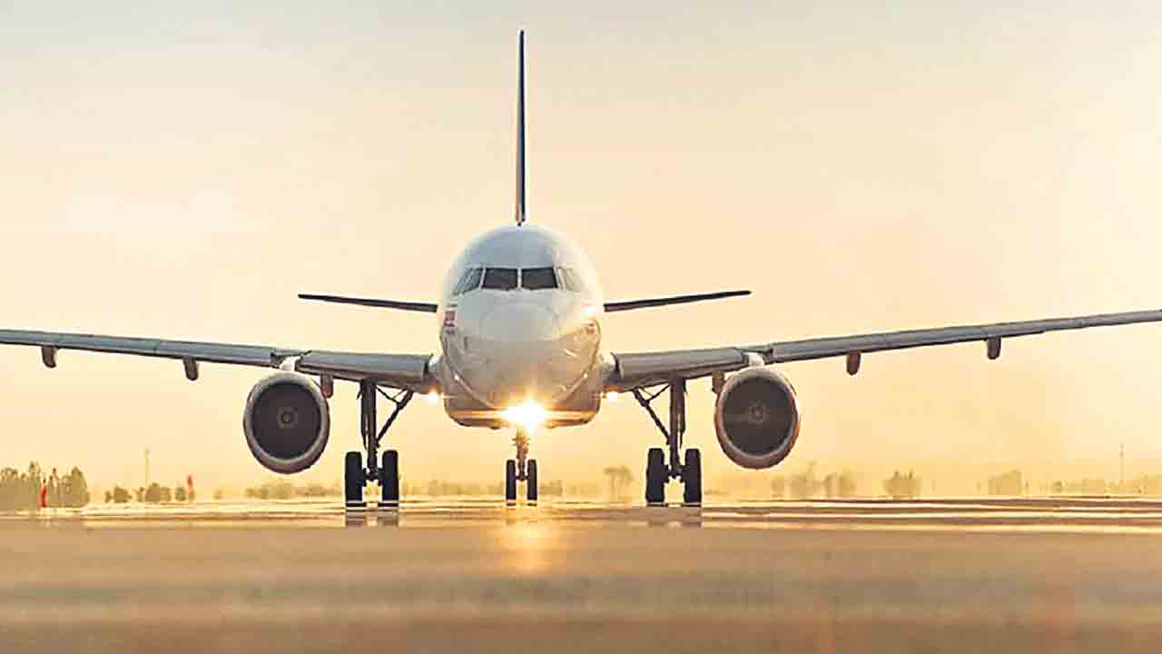 5 లక్షల ఉచిత విమాన టికెట్లు