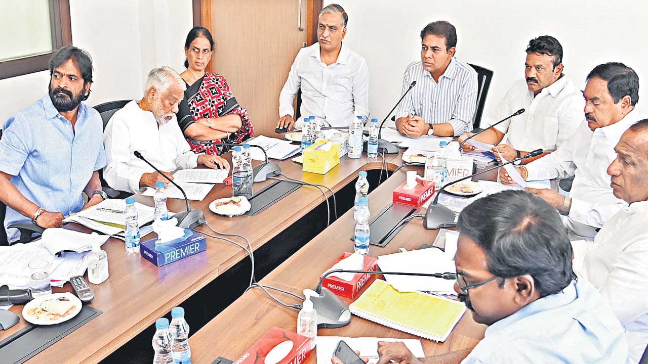 కోటి కుటుంబాలకు ఇండ్ల స్థలాలు