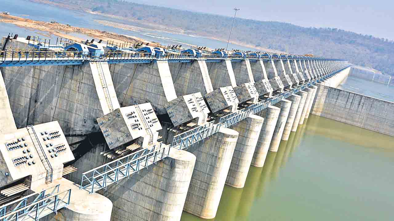 సమ్మక్క సాగర్పై చర్చలకు రాని ఛత్తీస్గఢ్
