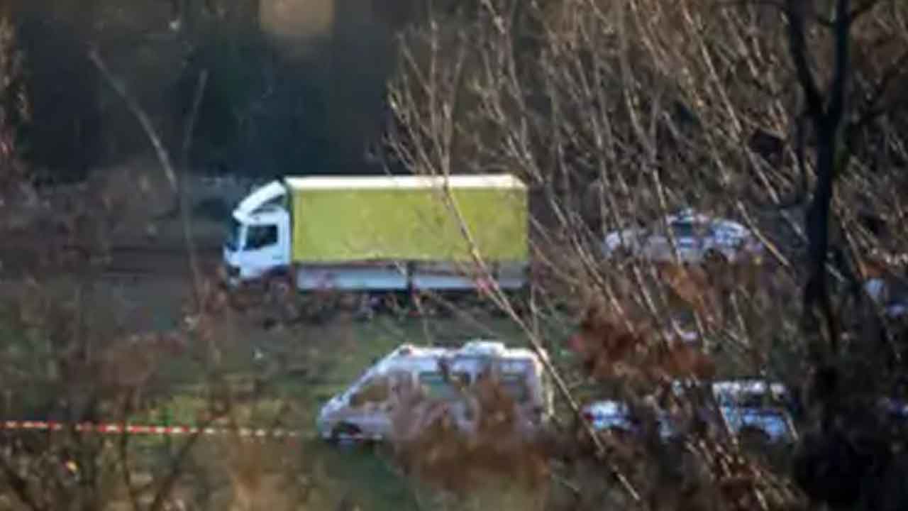 Bulgaria Tragedy | బల్గేరియాలో విషాదం.. ట్రక్కులో 18 మంది వలసదారుల మృతదేహాలు లభ్యం