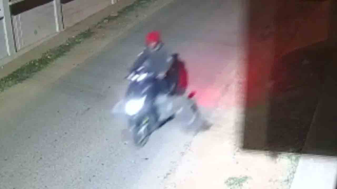 దారుణం.. ఆన్‌లైన్‌లో ఐఫోన్‌ ఆర్డర్‌ చేసి.. డబ్బులేక డెలివరీ ఏజెంట్‌ను హత్య చేశాడు..!