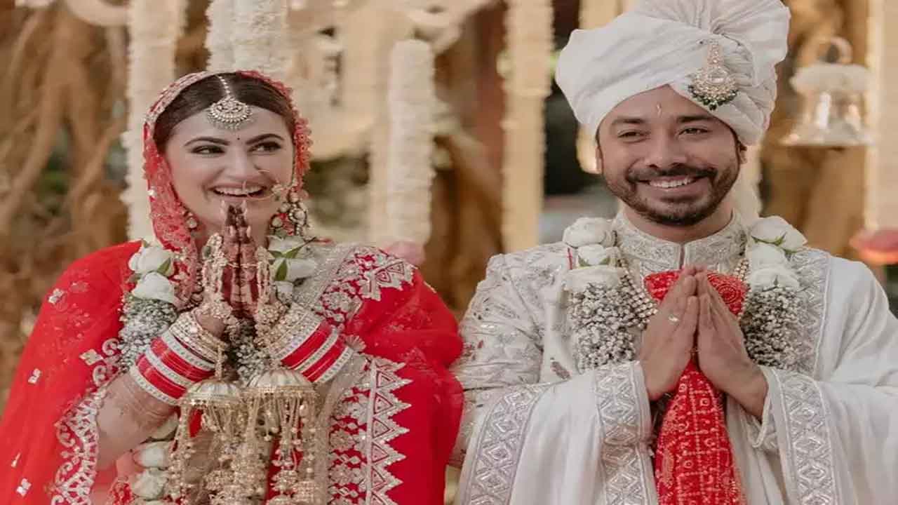 Abhishek and Shivaleeka | ఖుదా హఫీజ్‌ నటితో దృశ్యం 2 డైరెక్టర్‌ పెండ్లి.. వీడియో