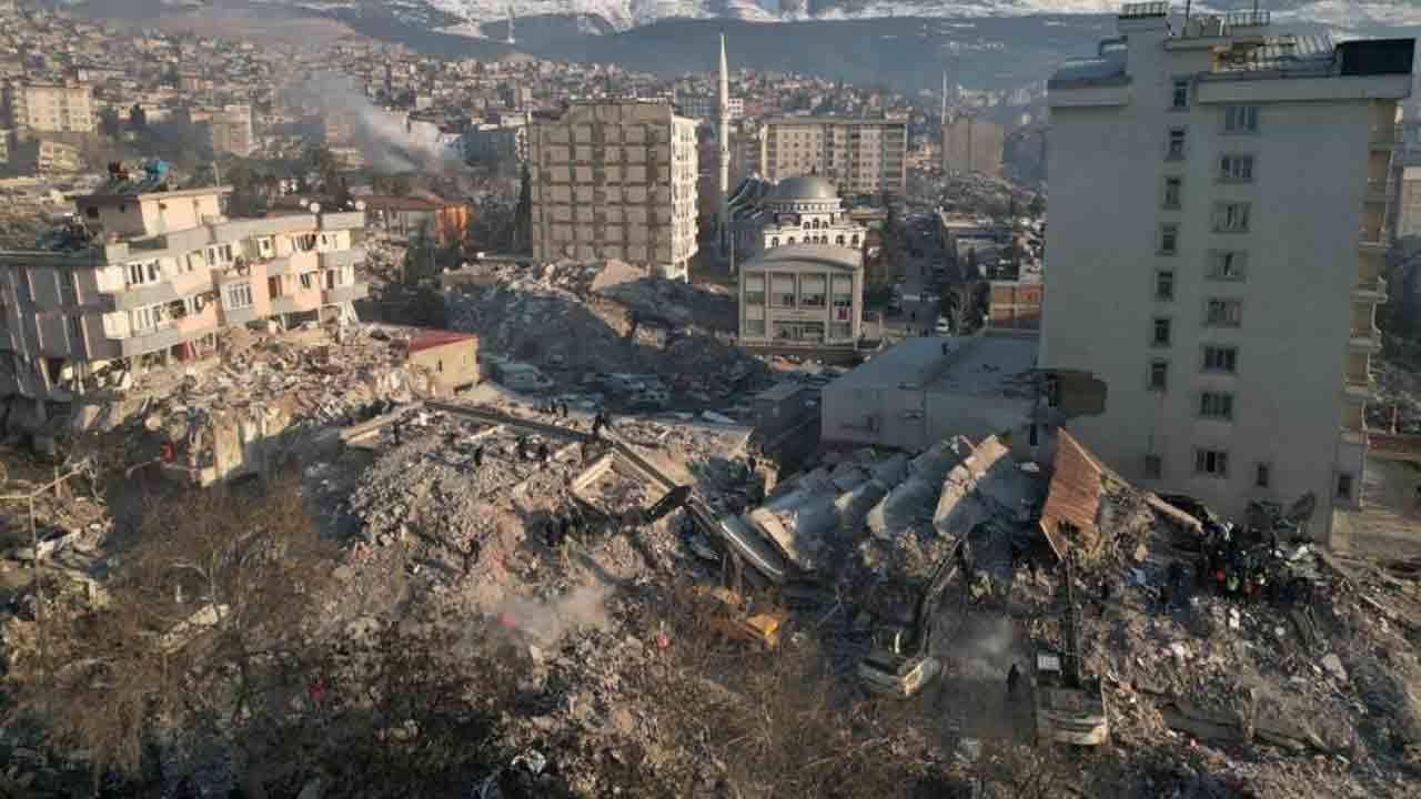 Turkey Earthquake | మృత్యు విలయం.. 17 వేలు దాటిన మరణాల సంఖ్య..!