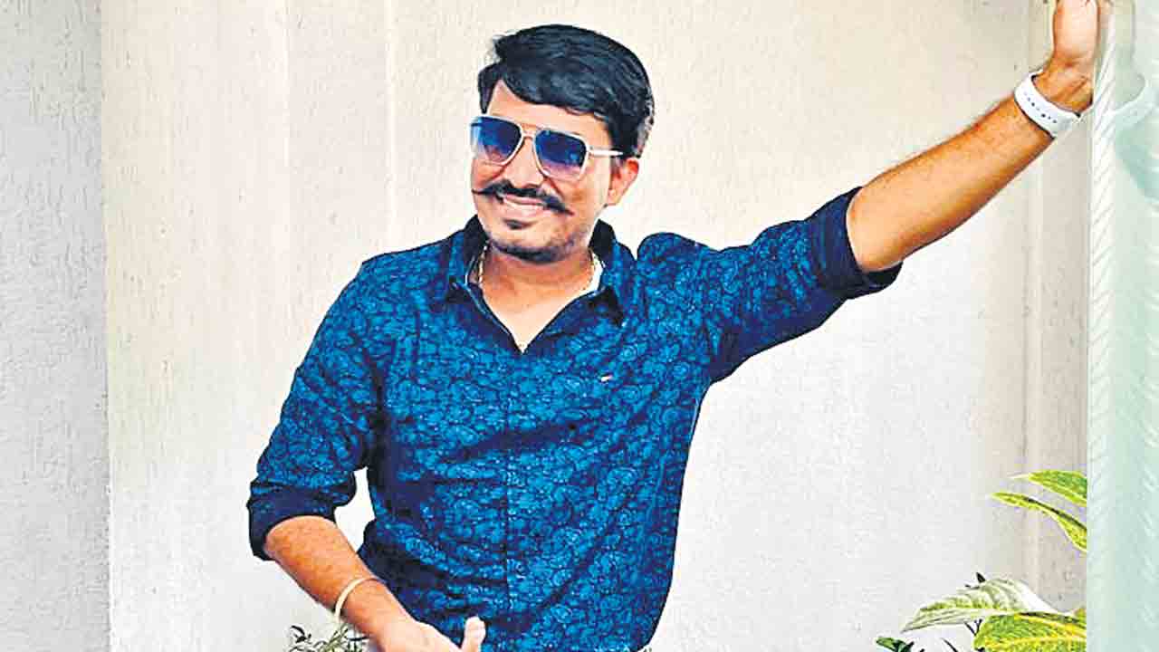 సినీ హీరో నవీన్‌రెడ్డి అట్లూరి అరెస్ట్‌