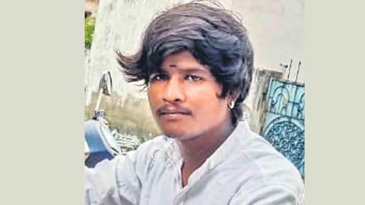 మద్యం మత్తులో యువకుడి హత్య