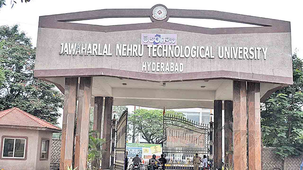 జేఎన్‌టీయూ అభివృద్ధికి #7.50కోట్లు