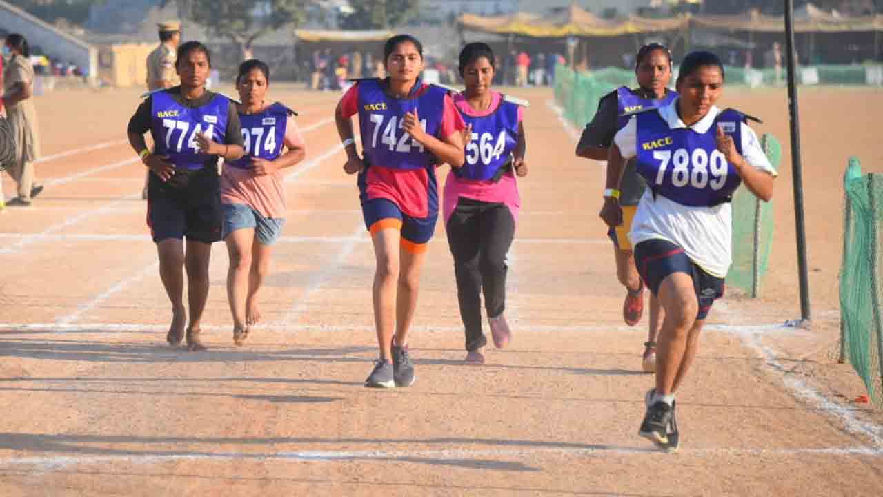 797మంది అభ్యర్థులకు 327మంది సెలెక్ట్‌