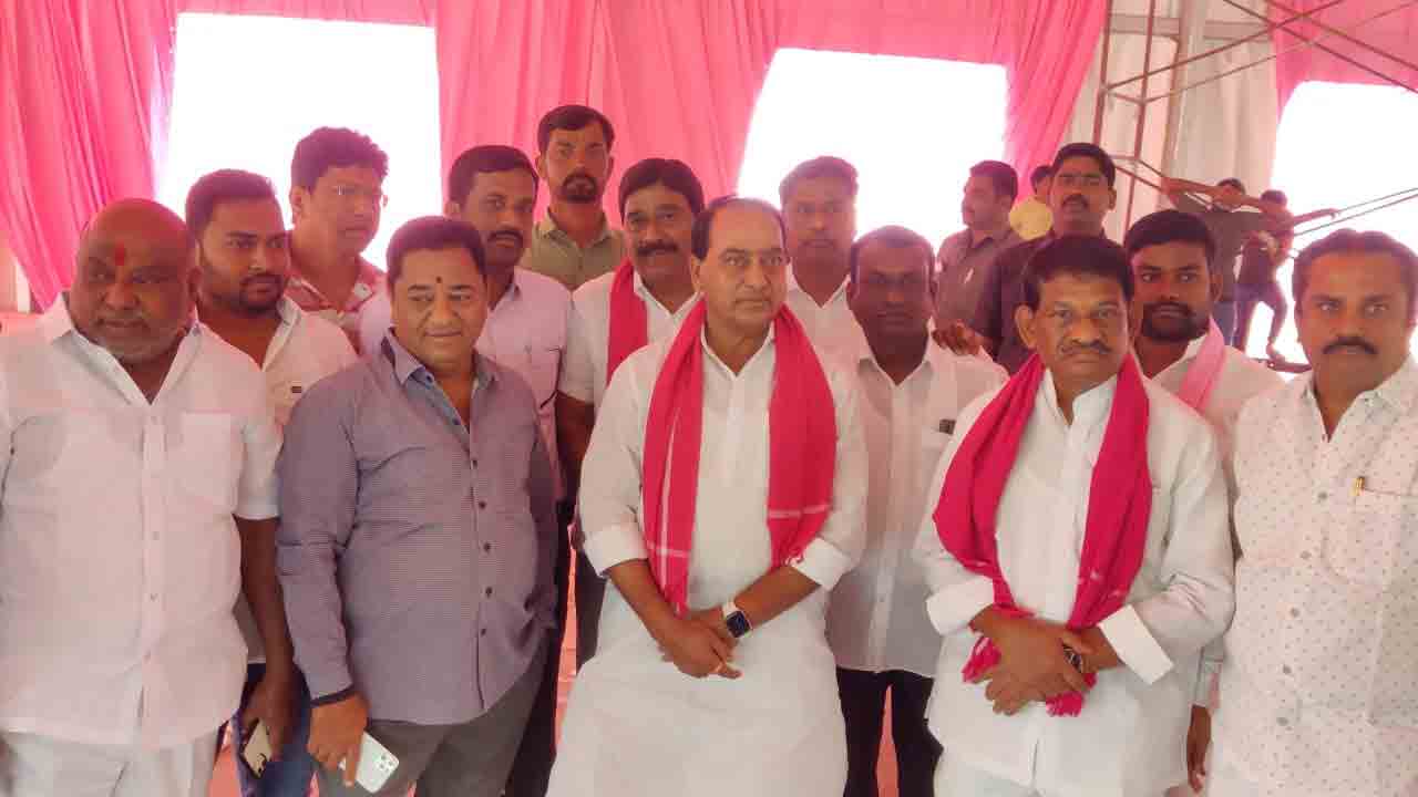 5న నాందేడ్‌లో సీఎం కేసీఆర్ స‌భ.. ఏర్పాట్లను పరిశీలించిన మంత్రి ఇంద్రక‌ర‌ణ్ రెడ్డి