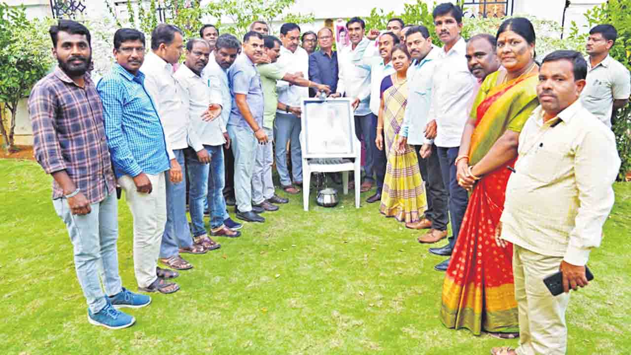 కేసీఆర్‌కు రుణపడి ఉంటాం