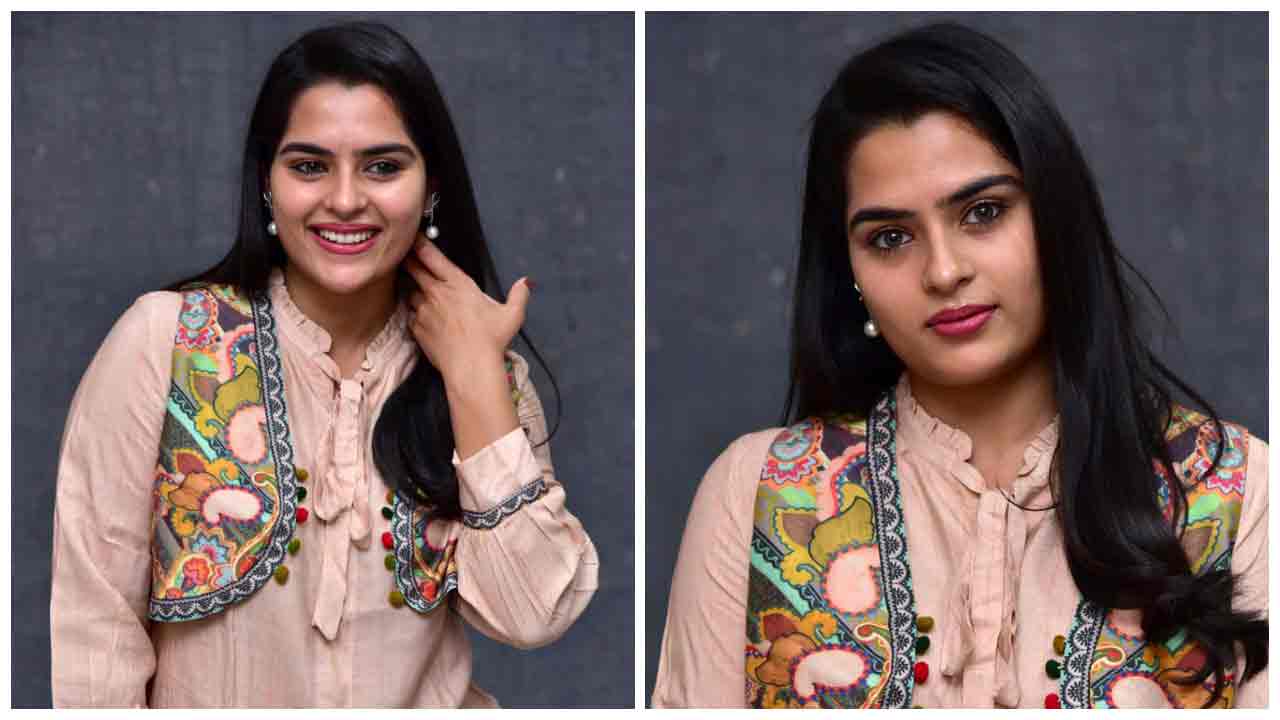 Kavya Kalyanram | సార్ మూవీ సక్సెస్ మీట్‌లో కావ్య కళ్యాణ్‌రామ్..