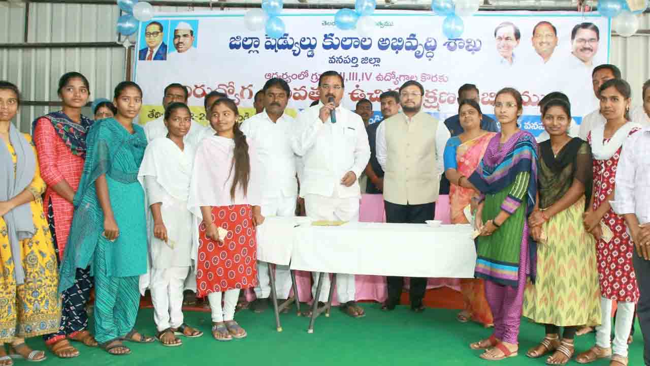 నిరాశ వద్దు..నిరంతర విద్యార్థిగా శోధించి, సాధించాలి: మంత్రి నిరంజన్‌రెడ్డి