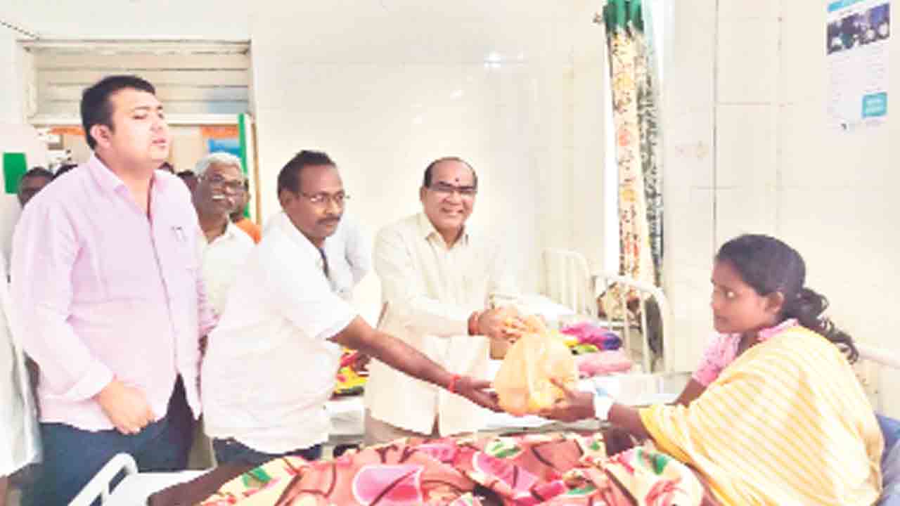 సర్కారు దవాఖానల్లోనే నాణ్యమైన సేవలు