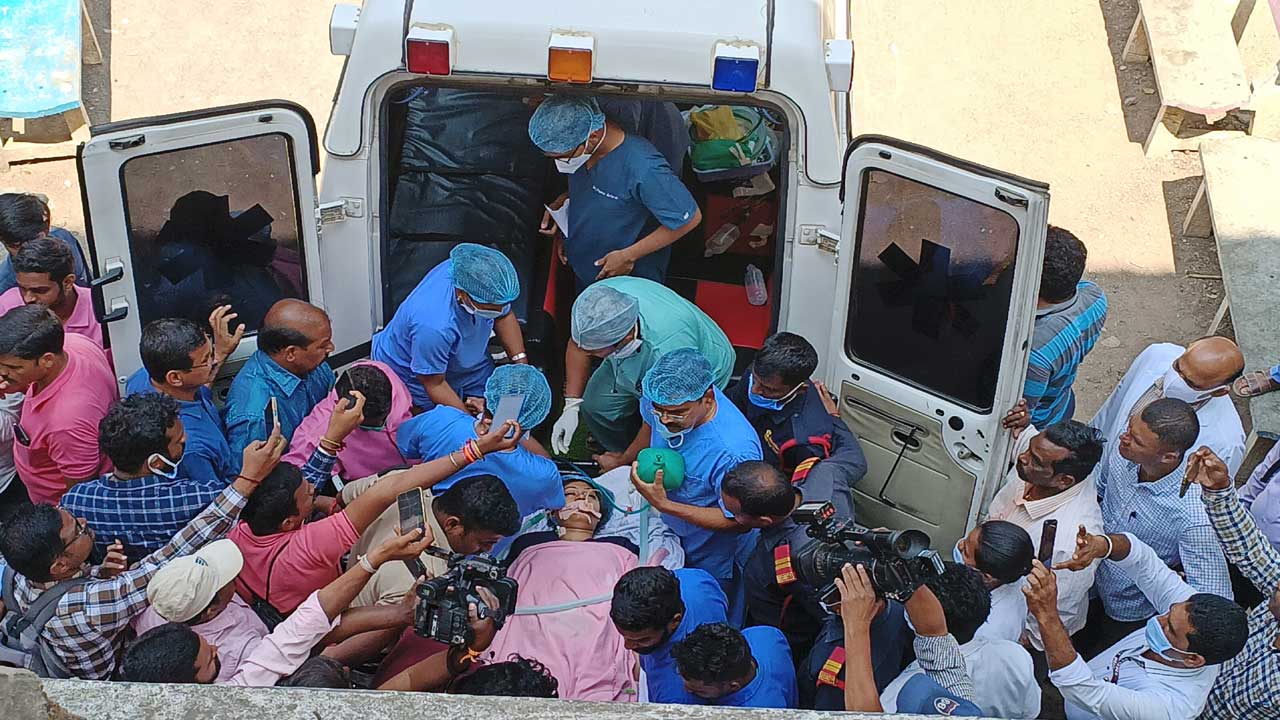 వైద్యవిద్యార్థిని ఆత్మహత్యాయత్నం