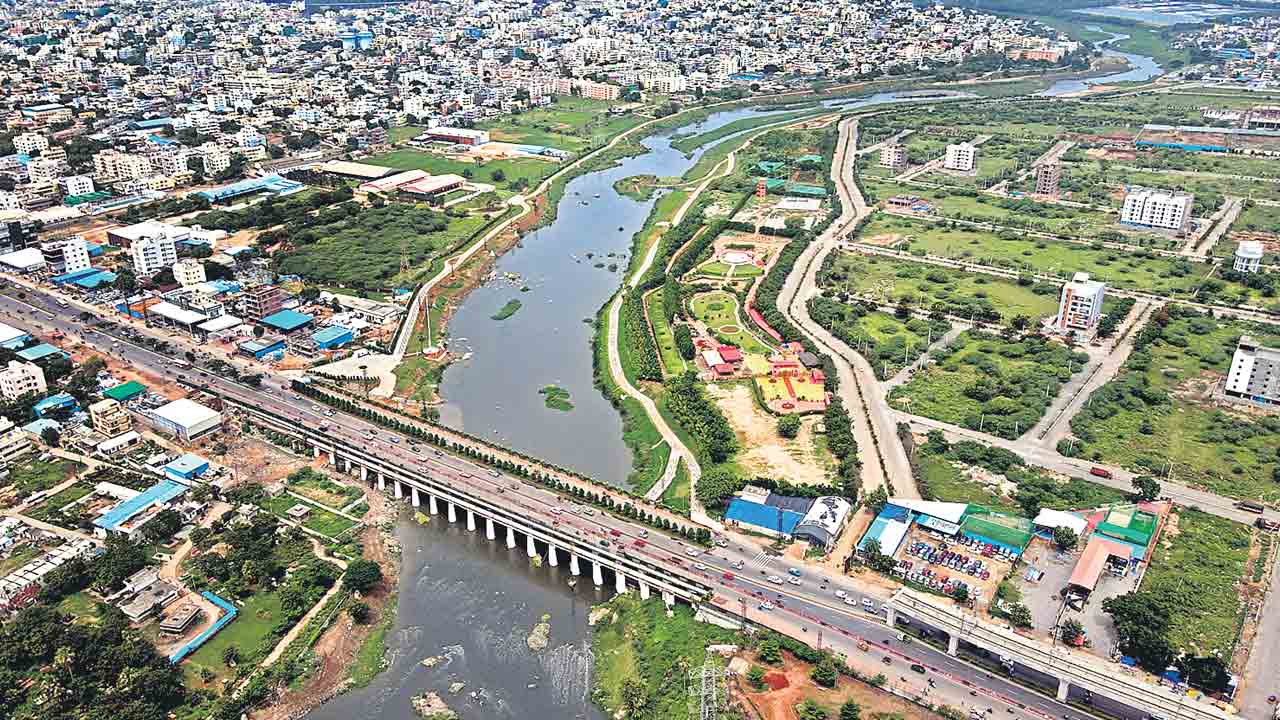 మూసీ సుందరీకరణకు రూ. 200 కోట్లు