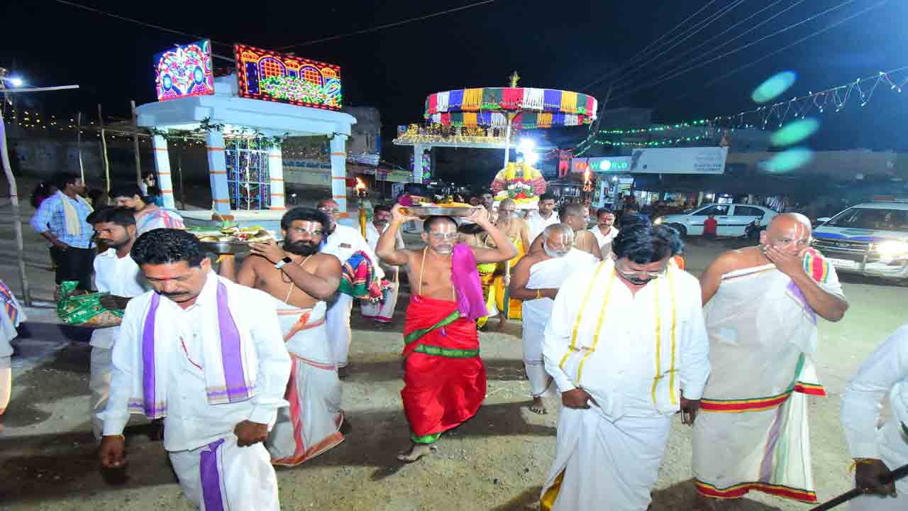 పాతగుట్టలోబ్రహ్మోత్సవాలకు అంకురార్పణ